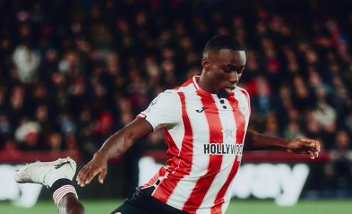 英媒：买右后卫，曼城想从布伦特福德签下卡约德