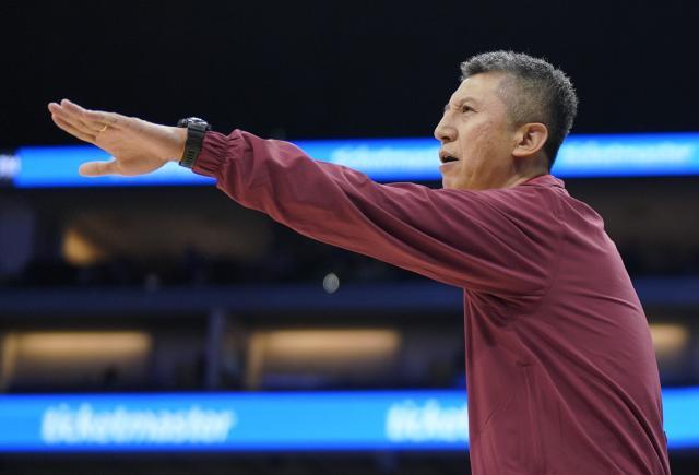 咪咕体育直播CBA-【观察】夏训带队1胜10负 郭士强却已是最优选择？